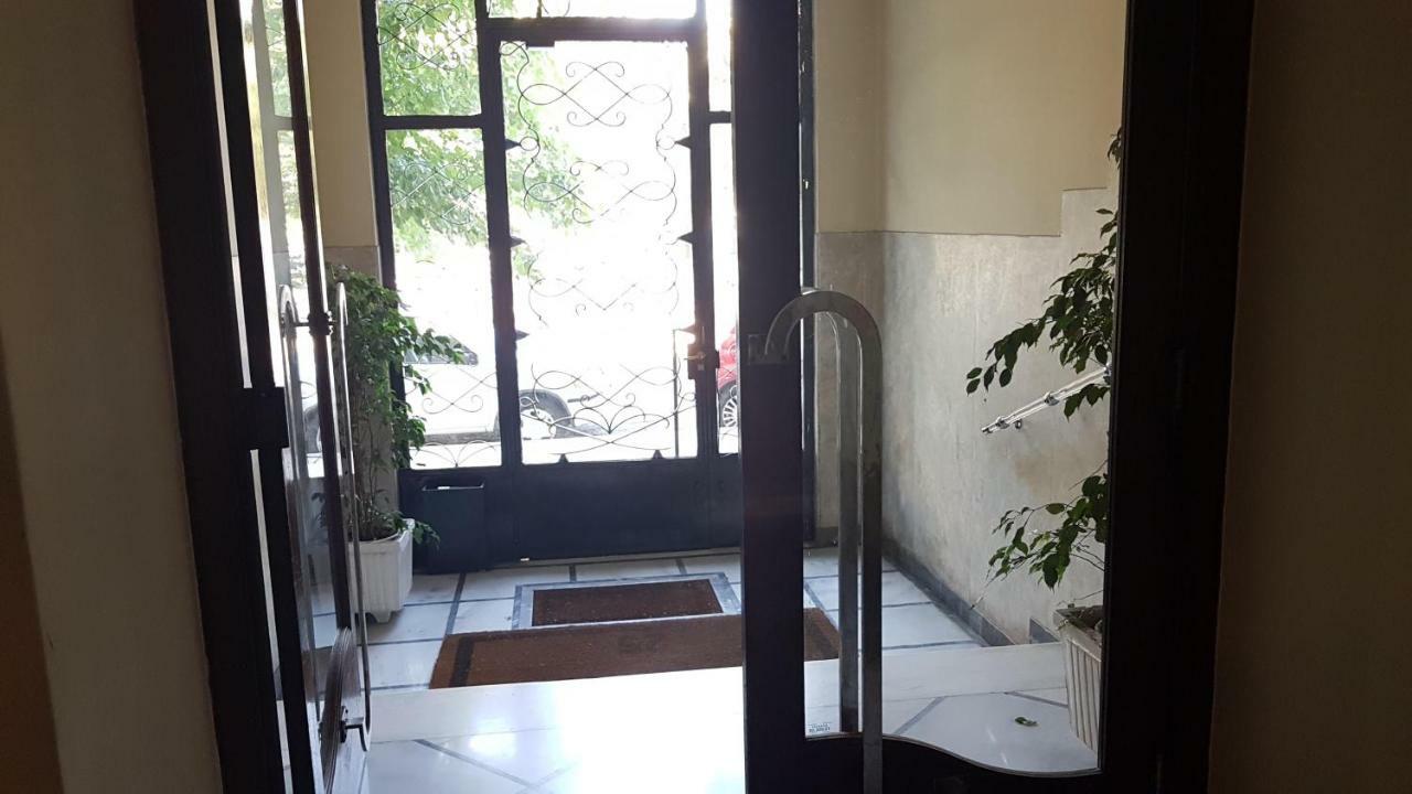 Violet Errathens Apartment - Athens Center, 7 Bd, 3 Bath Εξωτερικό φωτογραφία