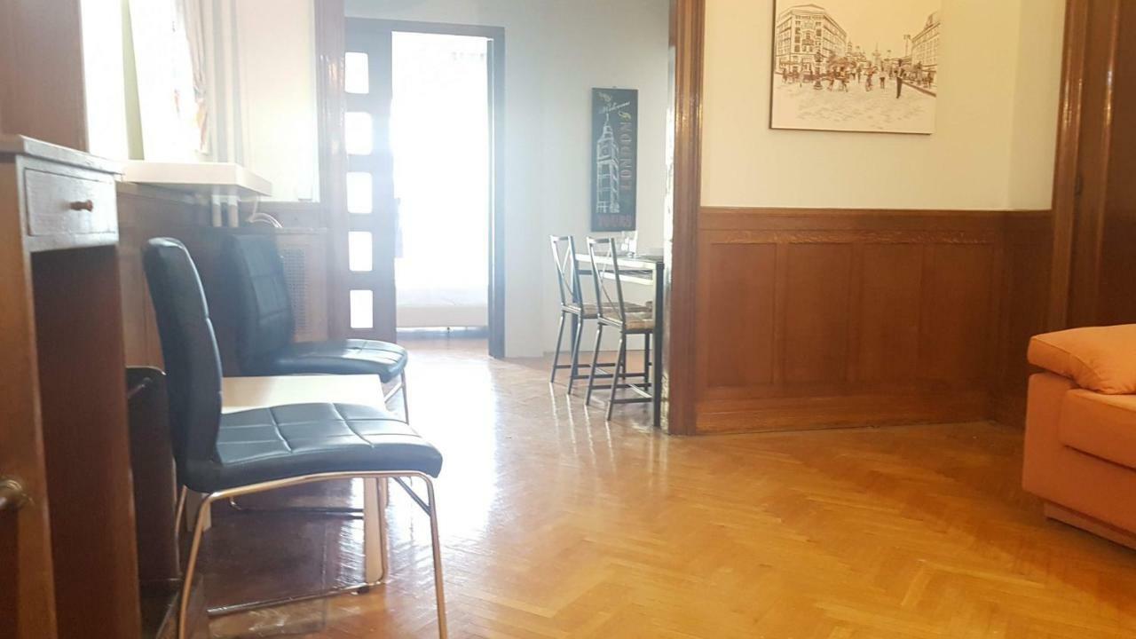 Violet Errathens Apartment - Athens Center, 7 Bd, 3 Bath Εξωτερικό φωτογραφία