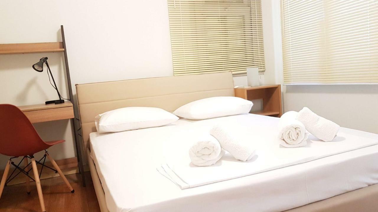 Violet Errathens Apartment - Athens Center, 7 Bd, 3 Bath Εξωτερικό φωτογραφία